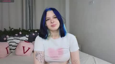  Sue  online show from 12/20/25, 03:19