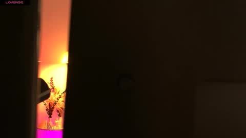 Snapshot of tender_babyy chatting on 09/21/25, 12:29 Sexy girl Li online show from 09/21/25, 12:29