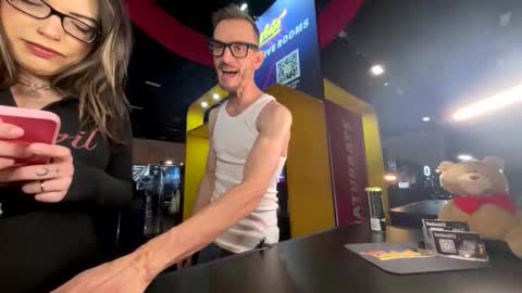 Ty online show from 11/08/25, 08:29