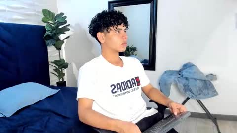 Snapshot of teo_dantex chatting on 01/05/26, 07:39 Teo Dantex online show from 01/05/26, 07:39