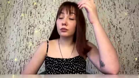 Dora online show from 05/27/26, 12:13