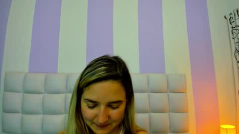 Teresa online show from 11/18/25, 01:59