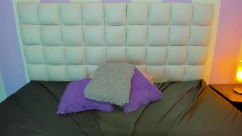 Snapshot of teresasroom_ chatting on 06/30/26, 02:18 Teresa online show from 06/30/26, 02:18