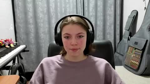 Anny Simpson online show from 05/02/26, 09:09