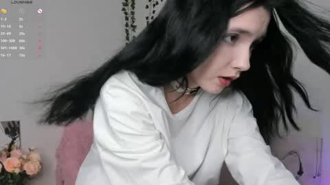 Snapshot of terripolnau chatting on 05/30/26, 05:21 Caroline online show from 05/30/26, 05:21