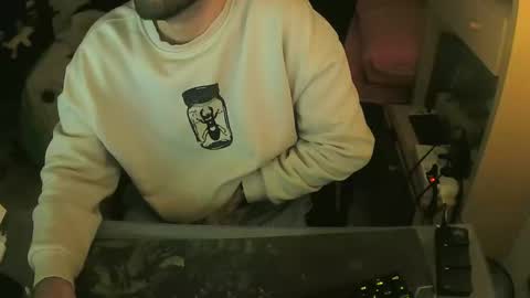 Snapshot of terwosdex chatting on 12/13/25, 11:21 terwosdex online show from 12/13/25, 11:21