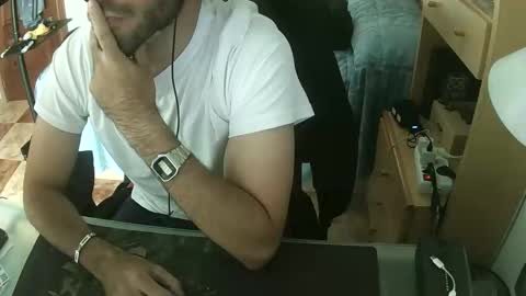 terwosdex online show from 04/26/26, 01:53