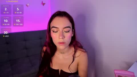 Tessa foxie      online show from 07/01/26, 12:29