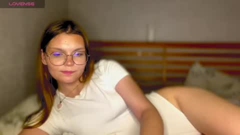 Snapshot of tessalust_ chatting on 06/21/26, 09:50 Tessa online show from 06/21/26, 09:50