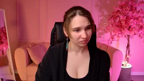 Snapshot of tessamill chatting on 05/30/26, 05:26 Tessa online show from 05/30/26, 05:26