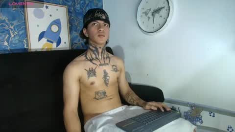 Snapshot of tessarion_black chatting on 06/30/26, 05:19 Tessarion online show from 06/30/26, 05:19