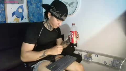 Snapshot of tessarion_black chatting on 07/05/26, 03:56 Tessarion online show from 07/05/26, 03:56