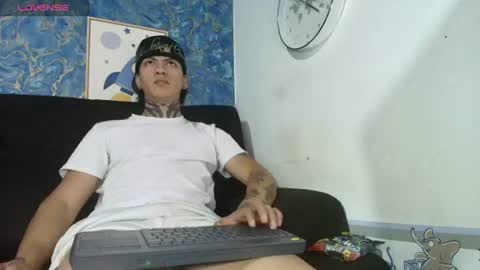 Snapshot of tessarion_black chatting on 07/17/26, 03:57 Tessarion online show from 07/17/26, 03:57
