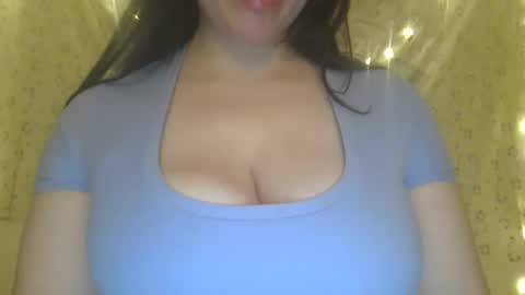 Snapshot of tessatempest chatting on 06/11/26, 02:53 tessatempest online show from 06/11/26, 02:53