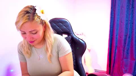 Tessy online show from 01/15/26, 03:49