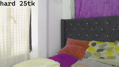 tessa y leo online show from 02/02/25, 03:49