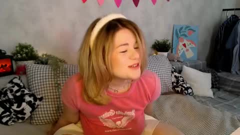 TESSA online show from 02/12/25, 06:51