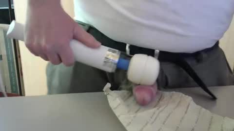 Test the Chat online show from 05/17/26, 06:26