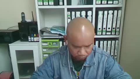 yours online show from 01/14/25, 09:24