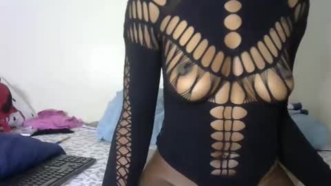 Tyennah online show from 02/09/26, 10:52