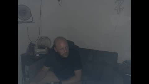 Snapshot of teyiamarie chatting on 09/13/25, 10:26 ThicThighsBlueEyes online show from 09/13/25, 10:26