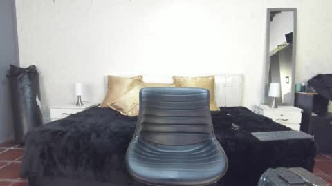 teylor creed online show from 02/12/25, 07:56