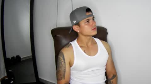 Teylor Fel online show from 01/13/25, 03:34