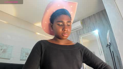 teylor_lovee online show from 02/07/26, 10:02