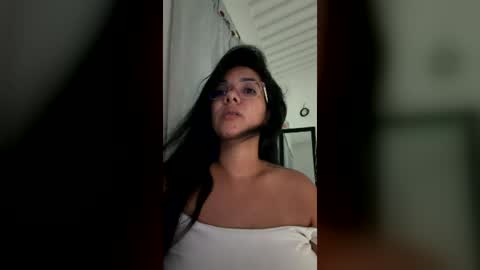 Snapshot of tezza_smith chatting on 06/24/26, 12:53 tezza smith online show from 06/24/26, 12:53