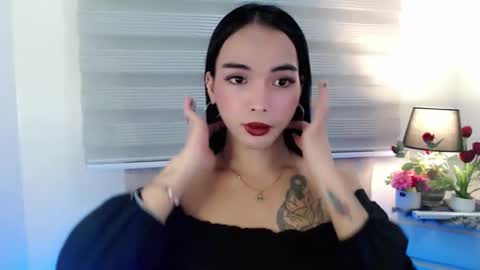 Vanessa online show from 12/21/25, 01:29