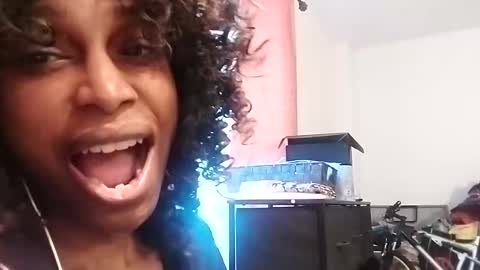 Snapshot of tgirlfairy chatting on 12/05/24, 07:17 sexi lexi online show from 12/05/24, 07:17