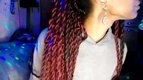 Snapshot of tgirlfairy chatting on 01/31/25, 06:13 sexi lexi online show from 01/31/25, 06:13