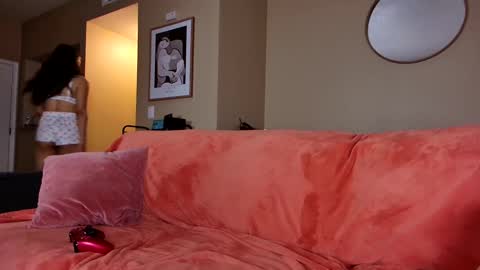 Snapshot of tgirltoesx chatting on 03/08/25, 05:49 babygirlmami online show from 03/08/25, 05:49