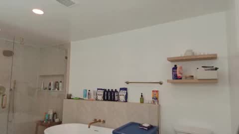 babygirlmami online show from 11/28/25, 04:31