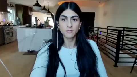 babygirlmami online show from 01/10/26, 10:58