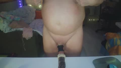 lacey online show from 04/21/26, 05:39