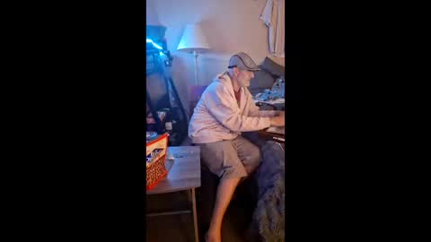 tgrizzthestarseed online show from 04/06/26, 05:52