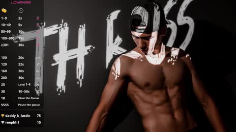 Snapshot of th_russ chatting on 12/02/24, 03:47 INSTAGRAM Th1rss online show from 12/02/24, 03:47