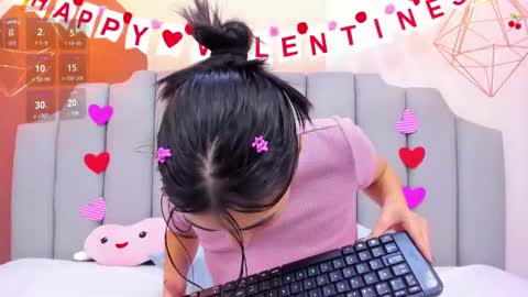 Snapshot of thailycherry chatting on 02/18/25, 10:58 Thaily online show from 02/18/25, 10:58