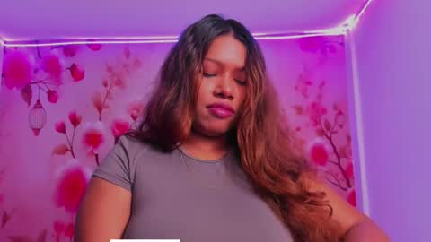 Andreina online show from 11/07/25, 03:28