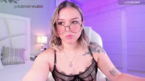 Snapshot of thalia21_ chatting on 02/28/25, 04:54 Thalia21 online show from 02/28/25, 04:54