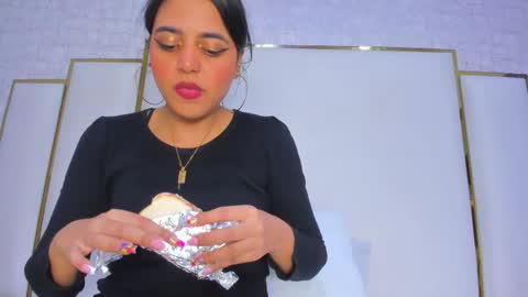 thalia888_ online show from 11/15/25, 07:10