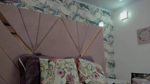 Thalia Nichols online show from 04/06/26, 08:10