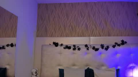 ThaliaWest online show from 12/20/25, 07:10