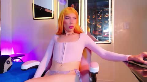 thamara_roberts online show from 05/01/26, 08:13