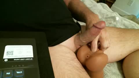 Snapshot of thameslee chatting on 09/24/25, 01:09 Thames online show from 09/24/25, 01:09