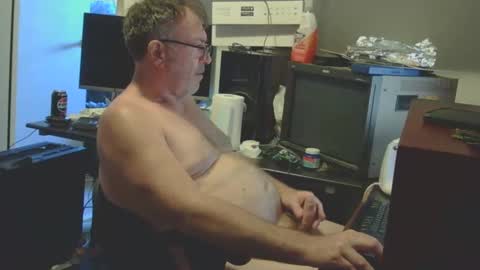 Snapshot of thang5545 chatting on 12/28/24, 09:31 thang5545 online show from 12/28/24, 09:31