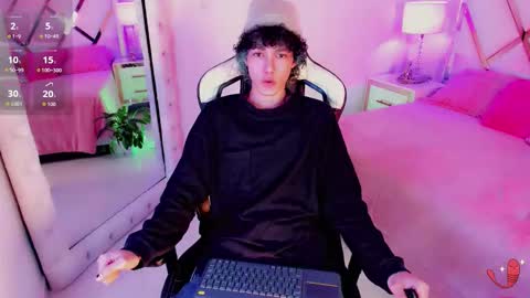 thanier_18 online show from 02/24/26, 07:56