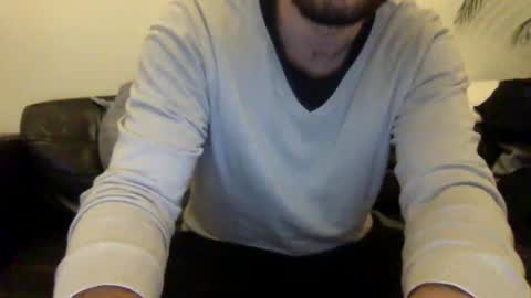 Snapshot of that_thing20 chatting on 12/19/24, 08:13 that_thing20 online show from 12/19/24, 08:13