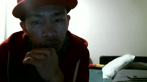 Snapshot of thataznguy303 chatting on 01/03/25, 12:00 thataznguy303 online show from 01/03/25, 12:00